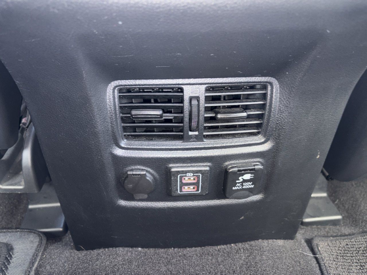 Certified 2024 Nissan Titan SV w/ SV Bronze Edition Package RWD image 30