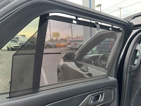 Used 2025 Ford Explorer ST-Line w/ Premium Package image 45