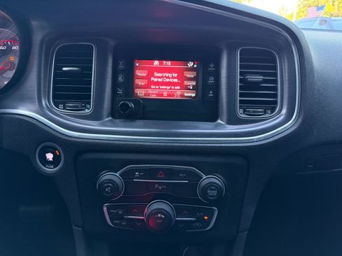 Used 2015 Dodge Charger SE w/ Sport Appearance Group RWD image 53