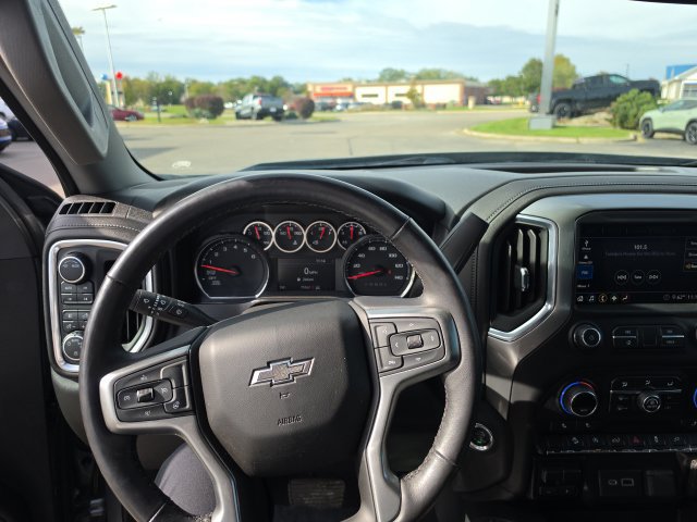 Used 2020 Chevrolet Silverado 1500 RST AWD/4WD image 8