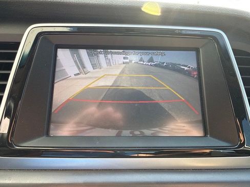 Used 2018 Hyundai Sonata SEL FWD image 15