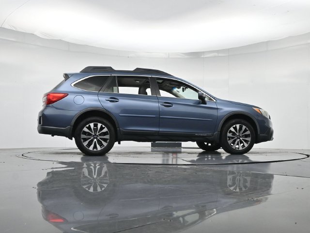Used 2016 Subaru Outback 2.5i Limited AWD/4WD image 29