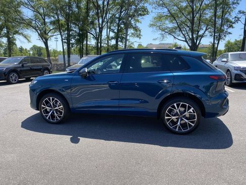 New 2026 Audi Q3 quattro 2.0T AWD/4WD image 4