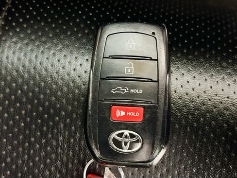 Used 2024 Toyota Tundra SR5 w/ SR5 Convenience Package AWD/4WD image 35
