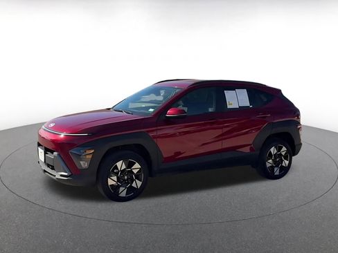 Used 2025 Hyundai Kona SEL image 4