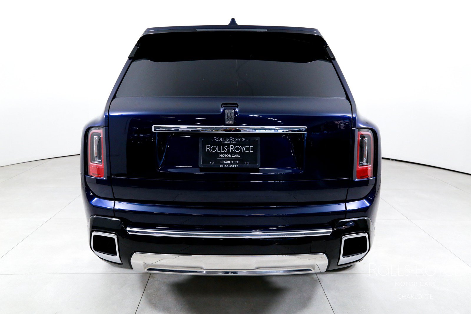 Certified 2025 Rolls-Royce Cullinan AWD/4WD image 9
