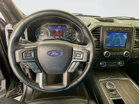 Used 2021 Ford Expedition Max Limited image 11