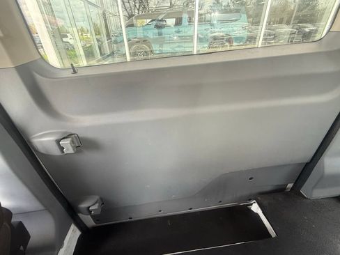 Used 2019 Ford Transit 150 XLT RWD image 58
