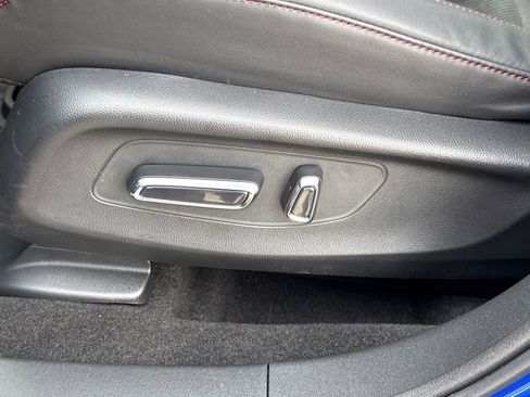 Certified 2025 Acura ADX A-Spec image 33