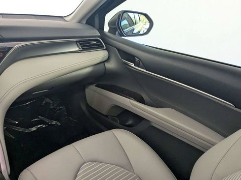 Certified 2022 Toyota Camry SE w/ Convenience Package FWD image 38