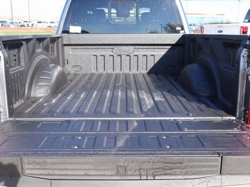 New 2026 Ford F250 Lariat w/ Black Appearance Package image 25