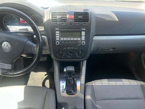 Used 2009 Volkswagen Jetta SE image 11