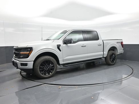 New 2026 Ford F150 XLT w/ Equipment Group 302A MID image 20