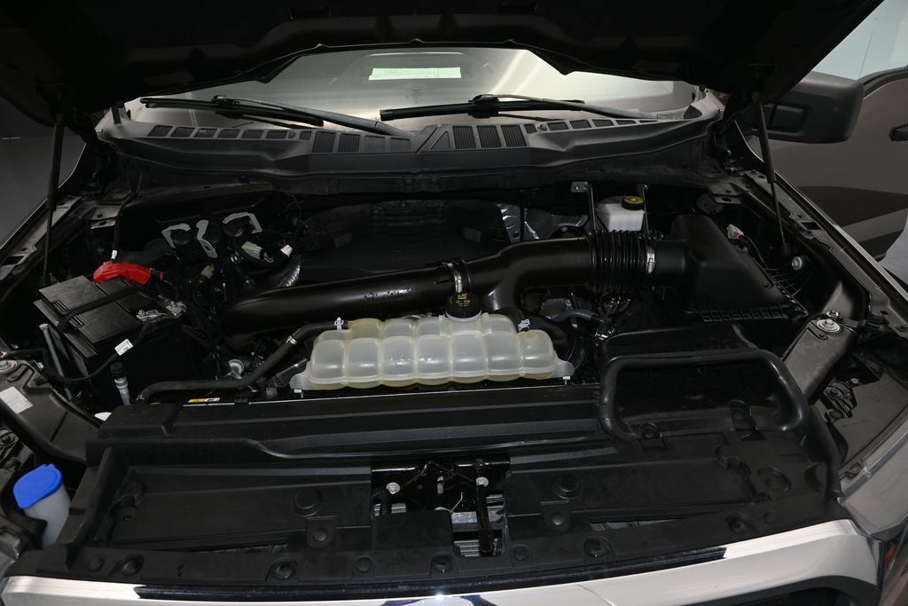 Certified 2023 Ford F150 XLT RWD image 16