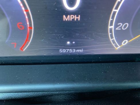 Used 2024 Jeep Wagoneer L Series II image 6