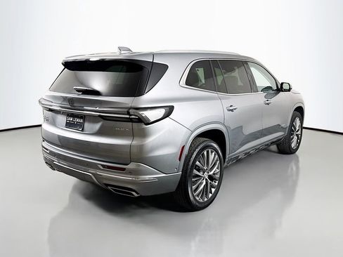 Used 2025 Buick Enclave Avenir w/ Super Cruise Package image 7