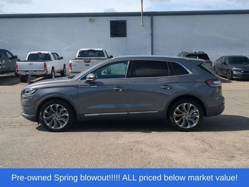 Used 2022 Lincoln Nautilus Reserve w/ Equipment Group 201A FWD image 10