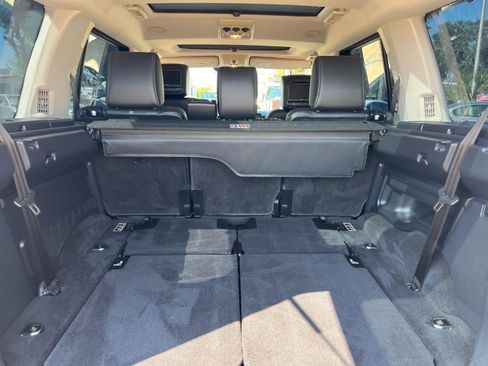 Used 2016 Land Rover LR4 HSE Silver Edition image 43