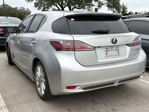 Used 2011 Lexus CT 200h Premium w/ Leather Pkg FWD image 6
