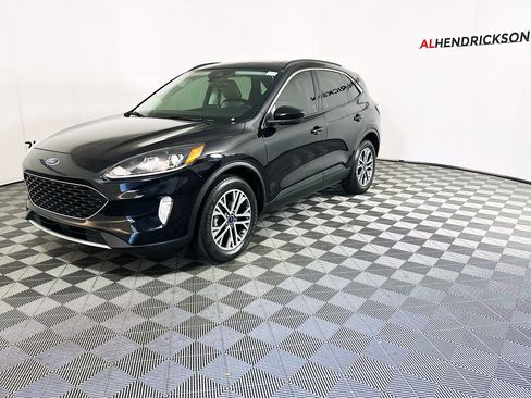 Used 2022 Ford Escape SEL image 7