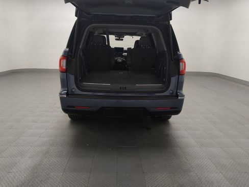 Used 2018 Lincoln Navigator Reserve w/ Technology Package image 29