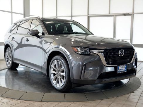 Certified 2026 MAZDA CX-90 Plug-In Hybrid w/ Preferred AWD/4WD image 2