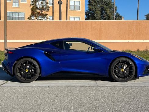 Used 2024 Lotus Emira First Edition image 3
