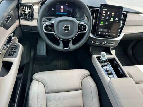 New 2026 Volvo XC90 B6 Ultra w/ Protection Package Premier AWD/4WD image 8