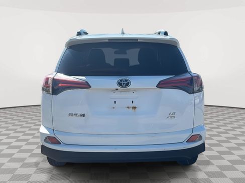 Used 2016 Toyota RAV4 LE AWD/4WD image 28