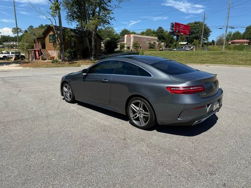 Used 2018 Mercedes-Benz E 400 Coupe image 6