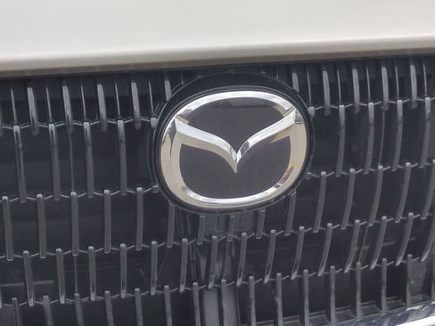 Used 2024 MAZDA CX-90 3.3 Turbo w/ Preferred Plus AWD/4WD image 11