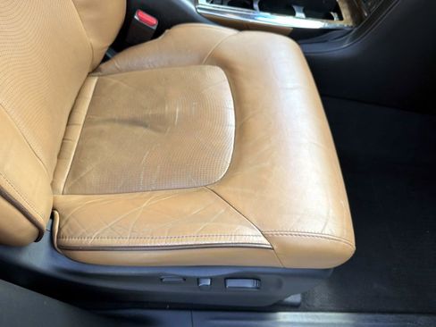 Used 2016 INFINITI QX80 4WD w/ Signature Edition Package image 16