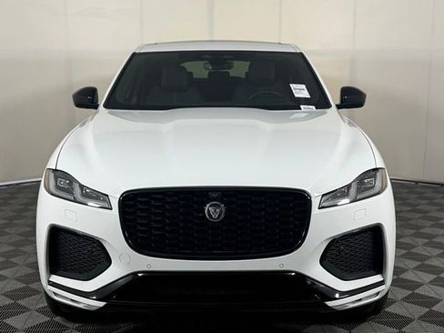 Certified 2026 Jaguar F-PACE R-Dynamic S AWD/4WD image 11