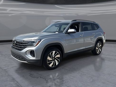 New 2026 Volkswagen Atlas SE FWD image 1