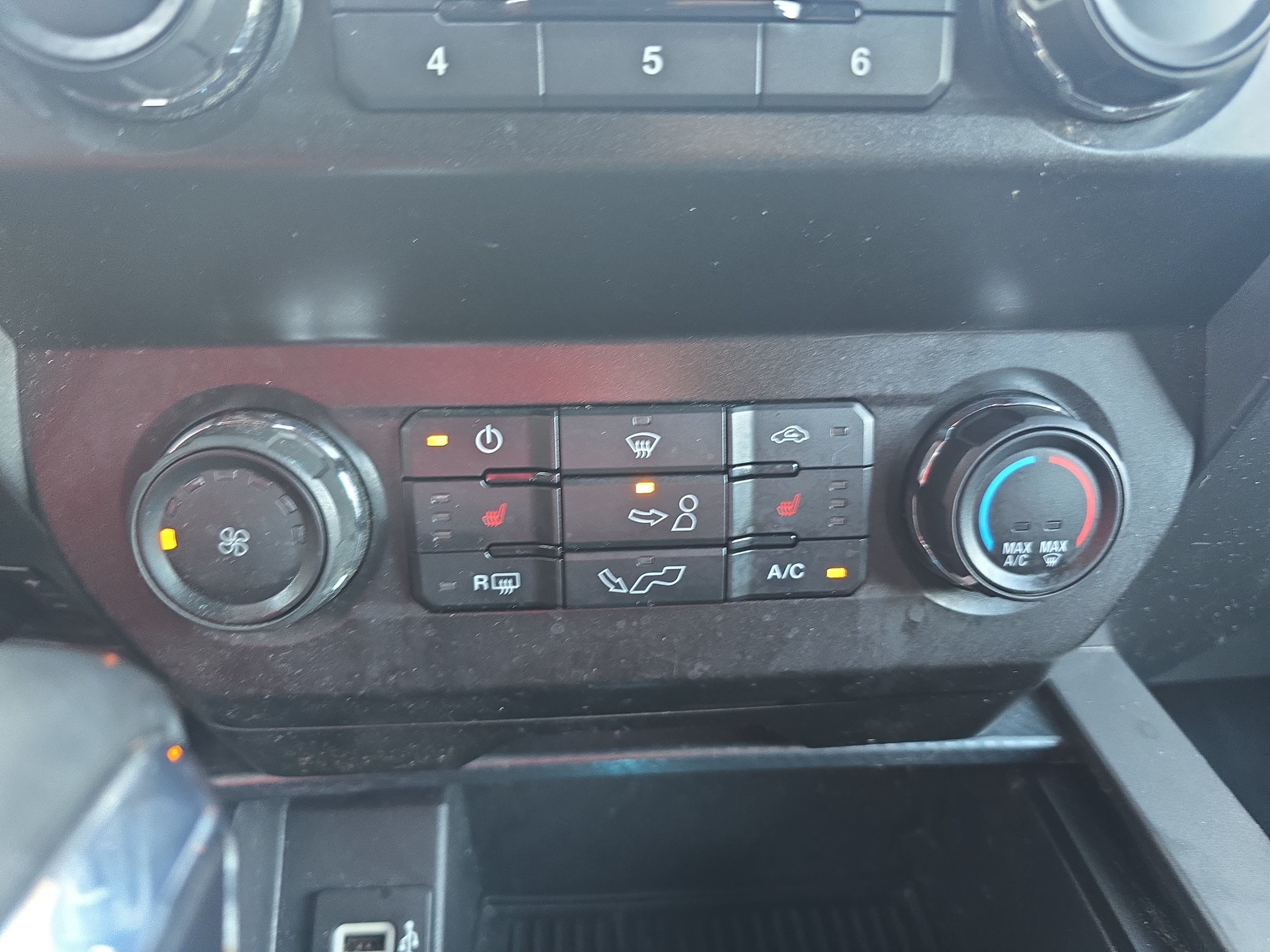 Used 2019 Ford F150 XLT w/ Equipment Group 302A Luxury RWD image 20