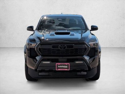 Used 2024 Toyota Tacoma TRD Sport RWD image 2