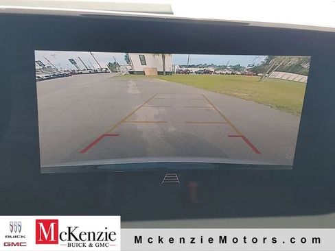 New 2026 Buick Envista Sport Touring w/ Convenience I Package FWD image 17