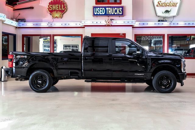 Used 2023 Ford F250 XL w/ STX Appearance Package AWD/4WD image 10