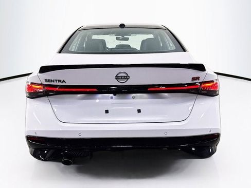 New 2026 Nissan Sentra SR FWD image 6