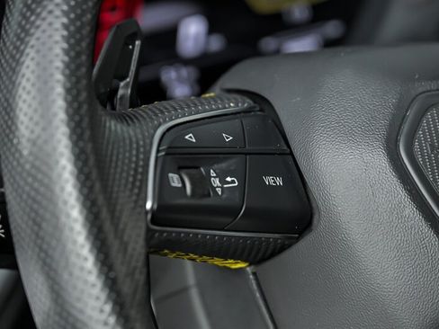 Used 2019 Lamborghini Urus AWD/4WD image 22