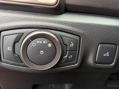 Used 2019 Ford Ranger Lariat w/ Equipment Group 501A Mid AWD/4WD image 19