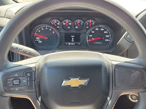 Used 2022 Chevrolet Silverado 1500 Custom image 23