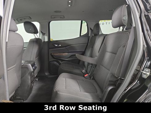 Used 2019 GMC Acadia SLE image 11