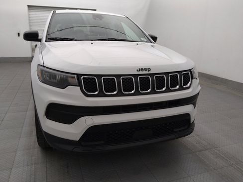 Used 2023 Jeep Compass Sport AWD/4WD image 14