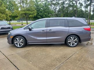 Used 2024 Honda Odyssey Touring video 2