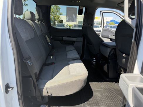 Used 2024 Ford F350 XLT AWD/4WD image 27
