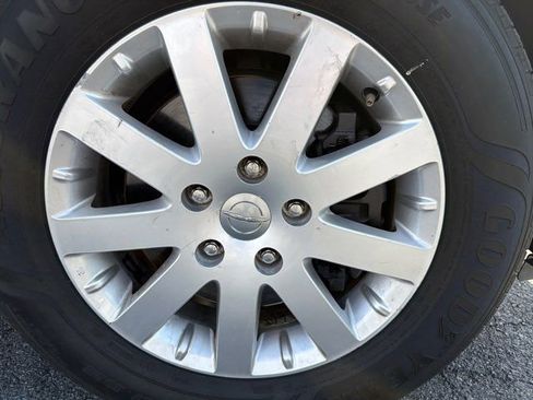 Used 2016 Chrysler Town & Country Touring w/ Driver Convenience Group FWD image 8
