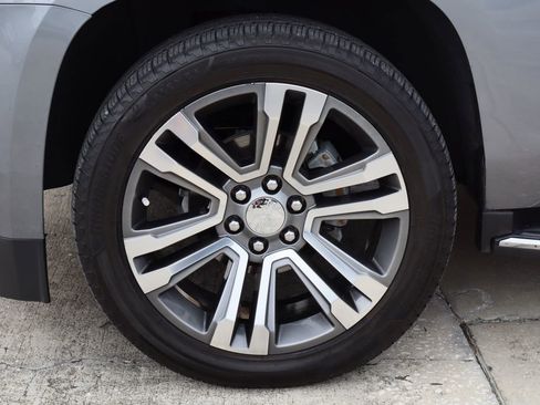 Used 2018 GMC Yukon XL SLT w/ Premium Edition RWD image 38