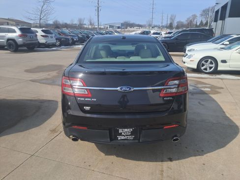 Used 2014 Ford Taurus SEL w/ Equipment Group 201A FWD image 8