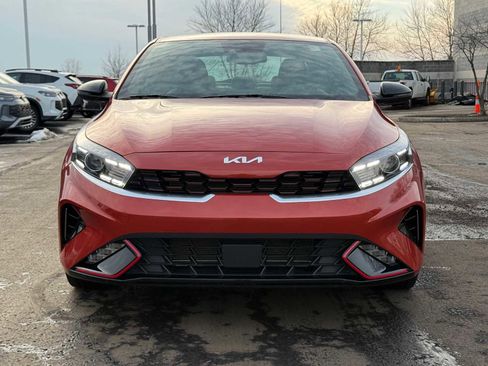 Used 2023 Kia Forte GT-Line w/ GT-Line Premium Package image 2